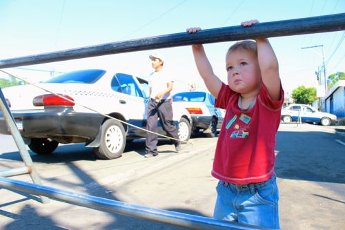 Mexico:Guat Border - 04