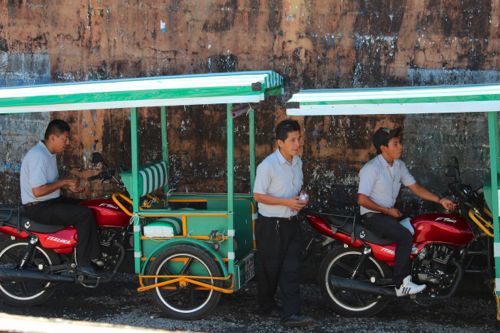 Mexico:Guat Border - 09